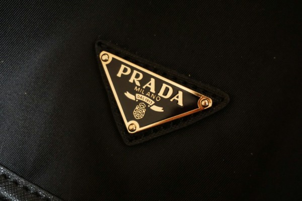 does prada have black friday sales