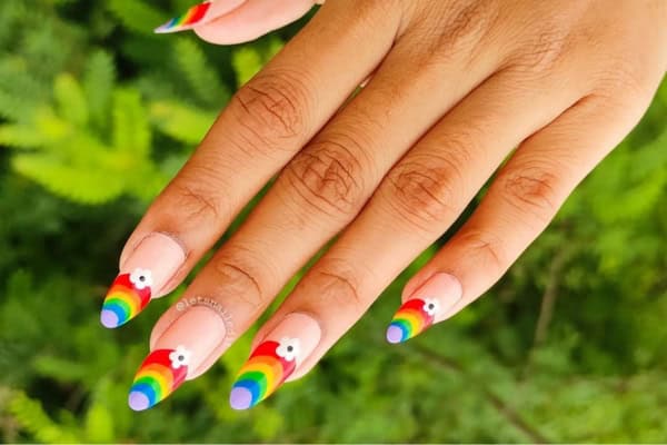 pride nails