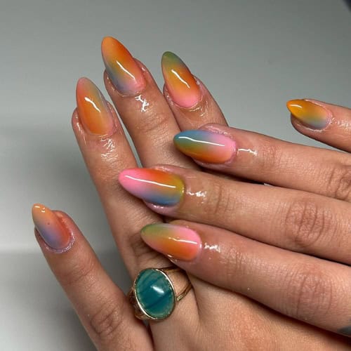 aura nails