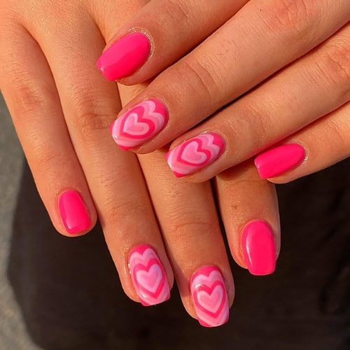 pink nails