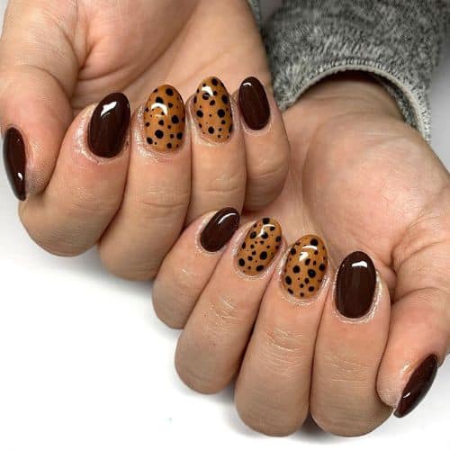 brown nails