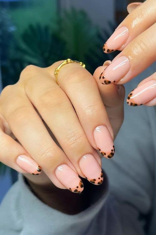 brown nails