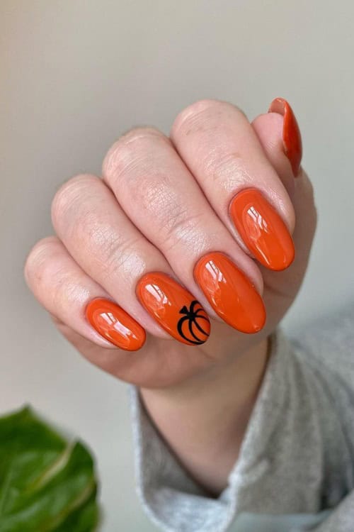 pumpkin nails