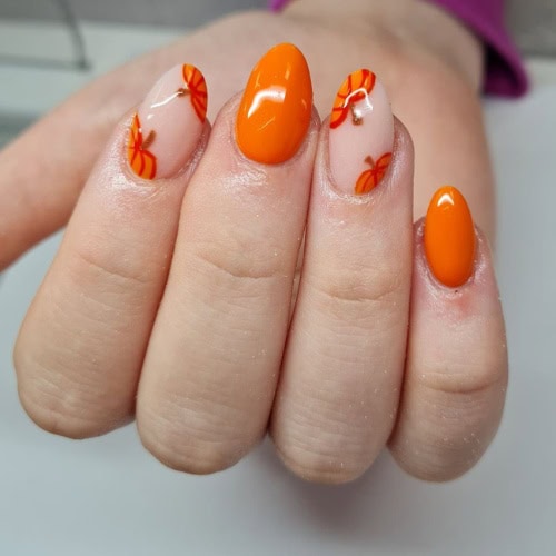 pumpkin nails