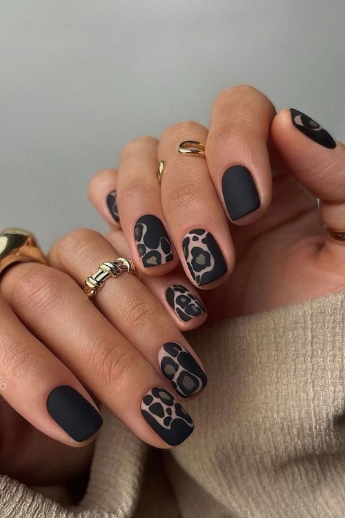 black nails