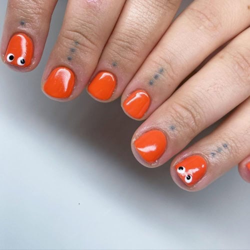 simple halloween nails