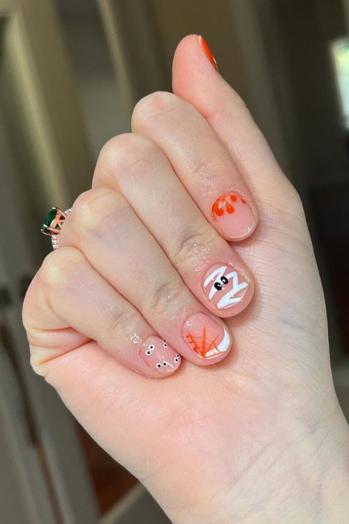 simple halloween nails