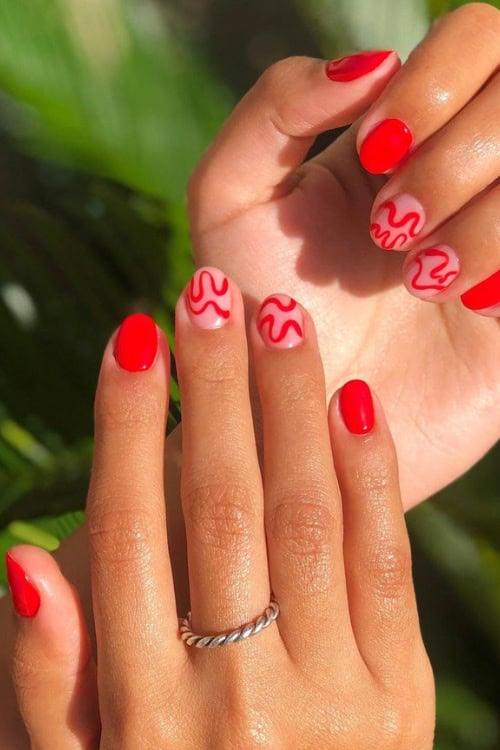 red nail designs