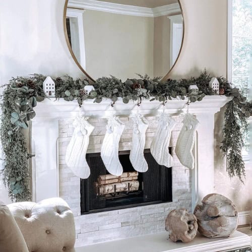 christmas mantel decor