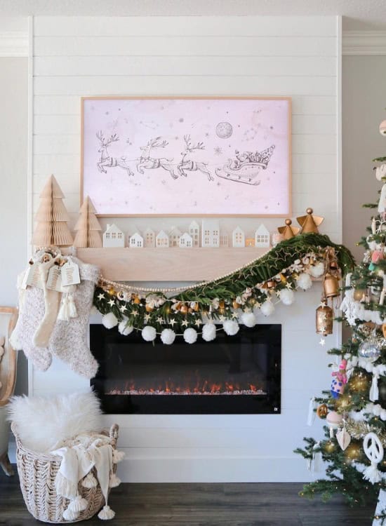 christmas mantel decor