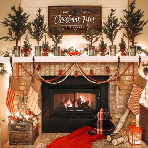 christmas mantel decor