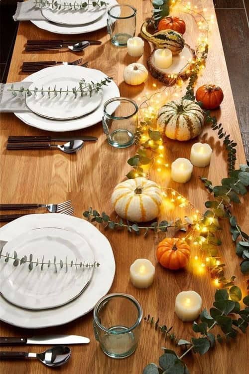 friendsgiving decor ideas