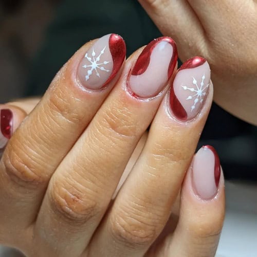 simple christmas nails